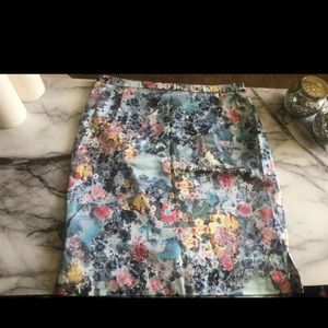 H&M Floral Pencil Skirt